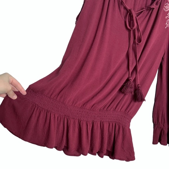 Alpha Amour Maroon Cold Shoulder Tassel Flare Sleeve Ruffle Hem Blouse - Picture 5 of 10